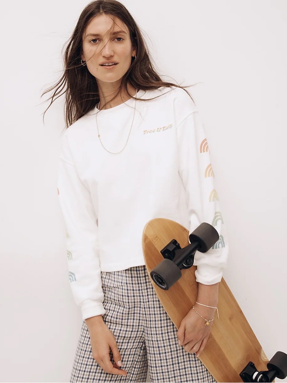 Madewell x free & easy collaWhite Cropped Sweatshirt with Pastel Rainbow Sleeves